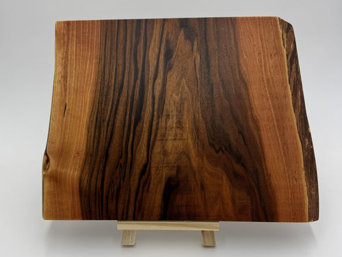 Patagonian Rosewood Serving Board – Wide Edge Flow