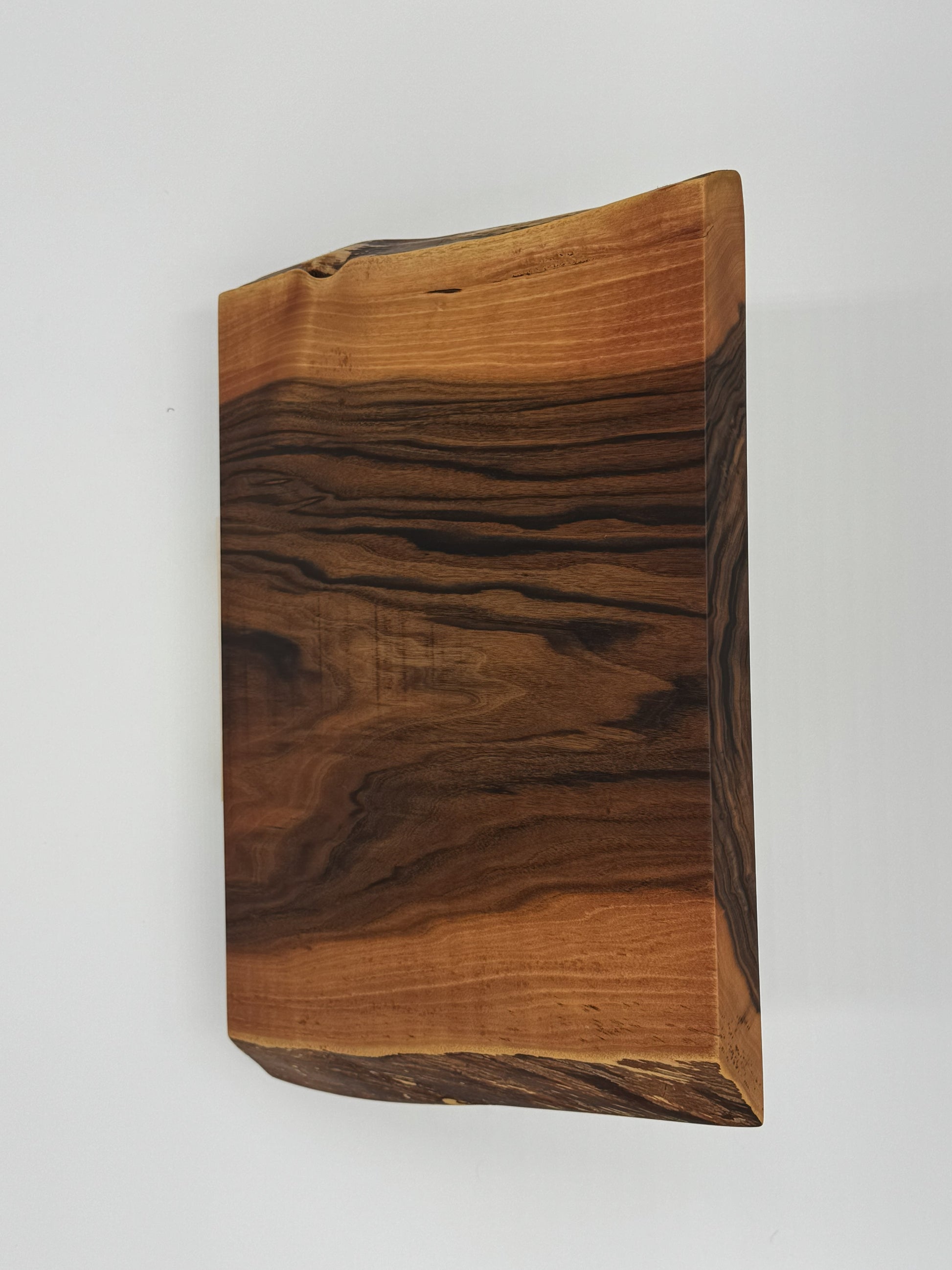 Patagonian Rosewood Serving Board – Wide Edge Flow
