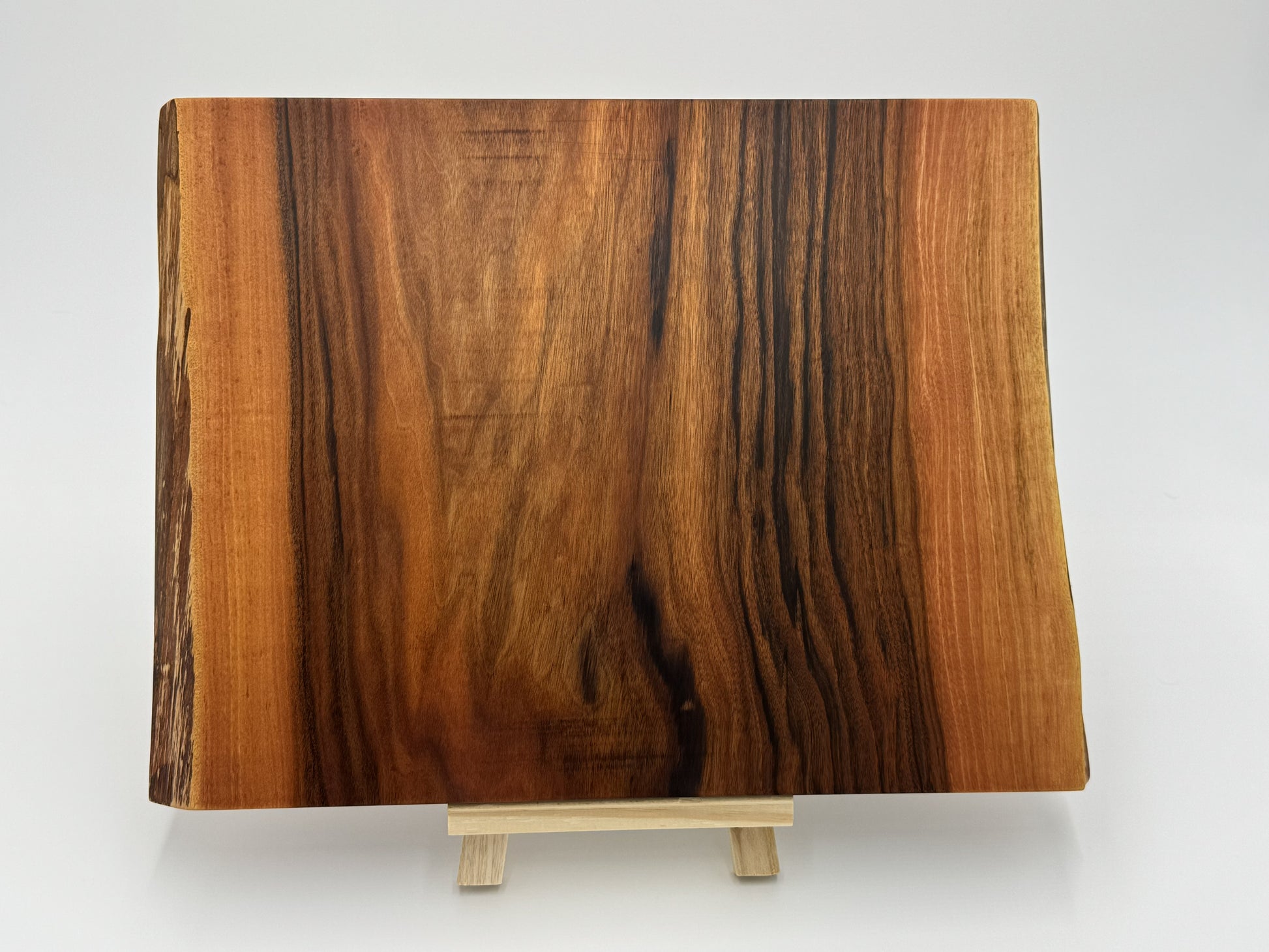 Patagonian Rosewood Serving Board – Natural Wave Form